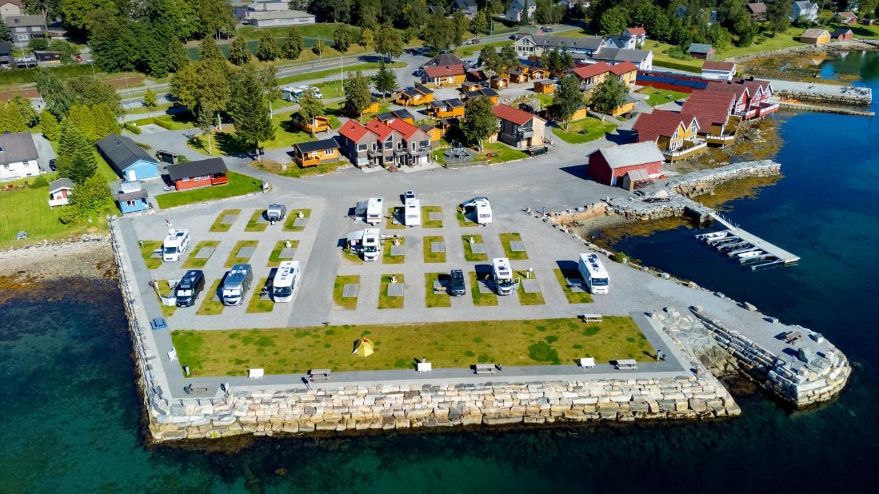Kviltorp Camping Молде Экстерьер фото