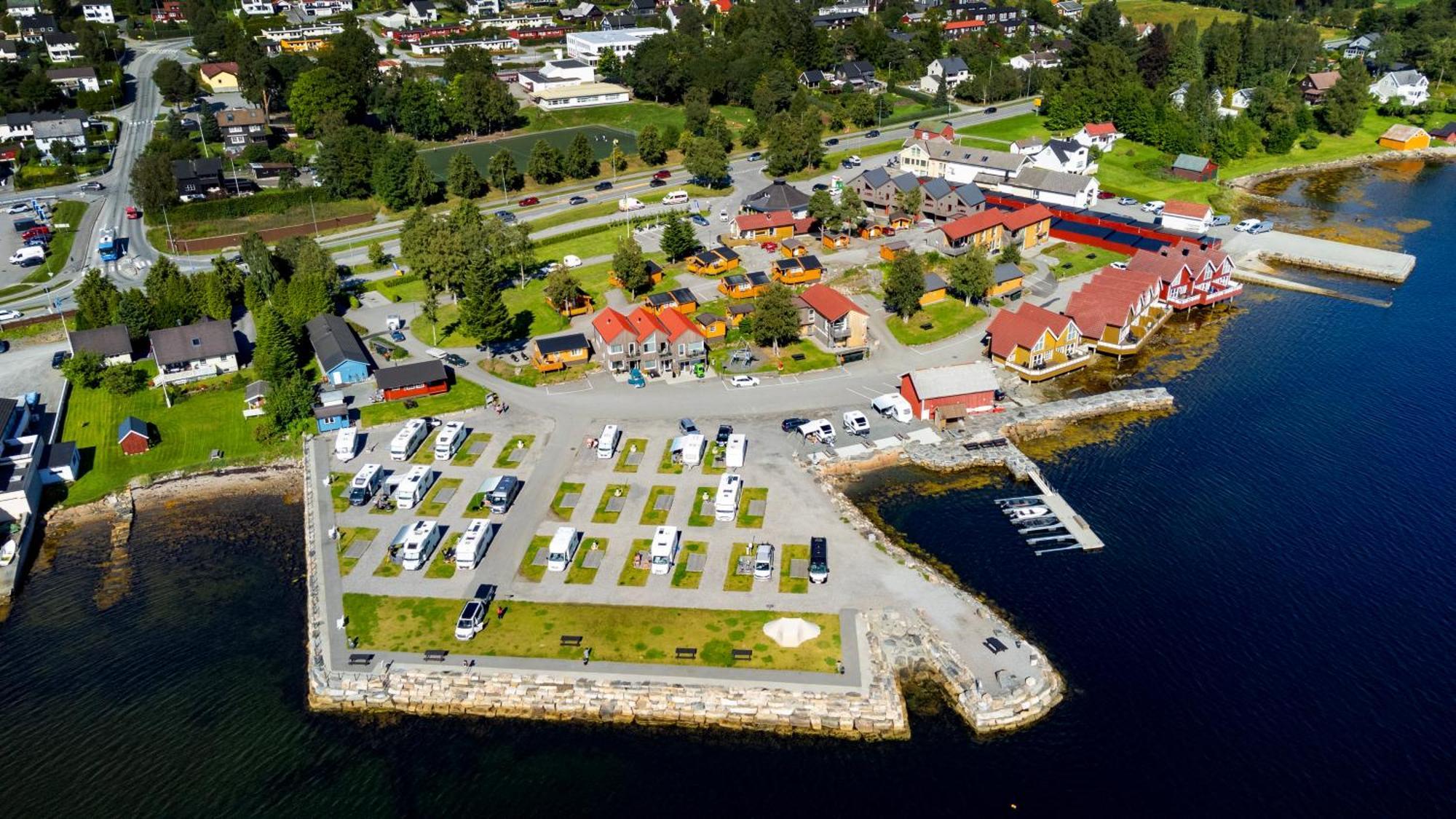 Kviltorp Camping Молде Экстерьер фото